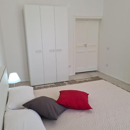 卡斯泰拉马莱Casa Lara别墅 外观 照片